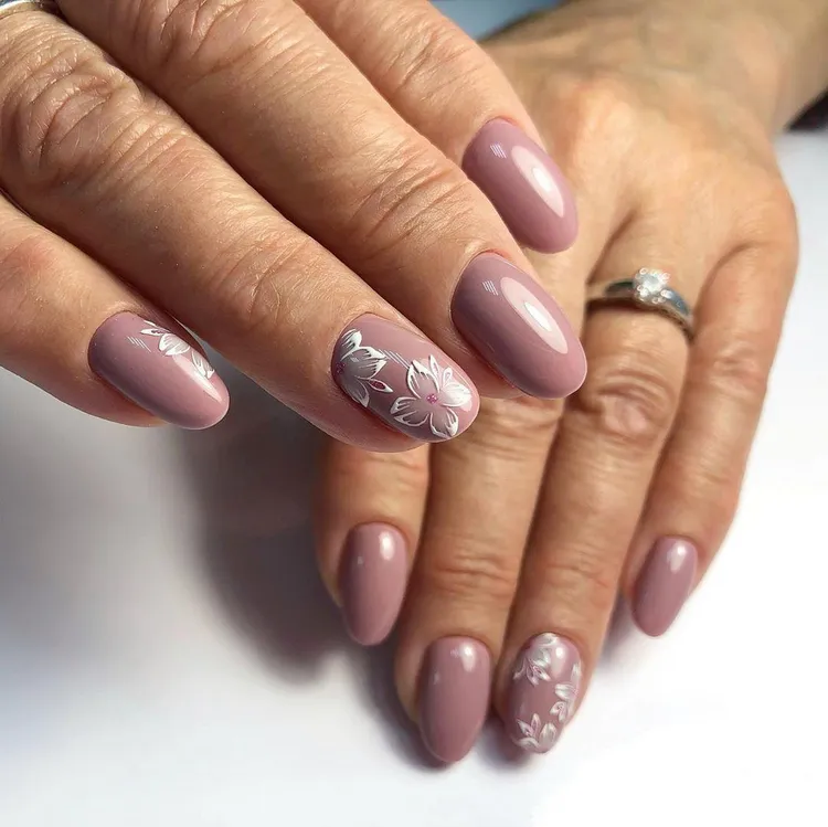 floral nail art for mature women