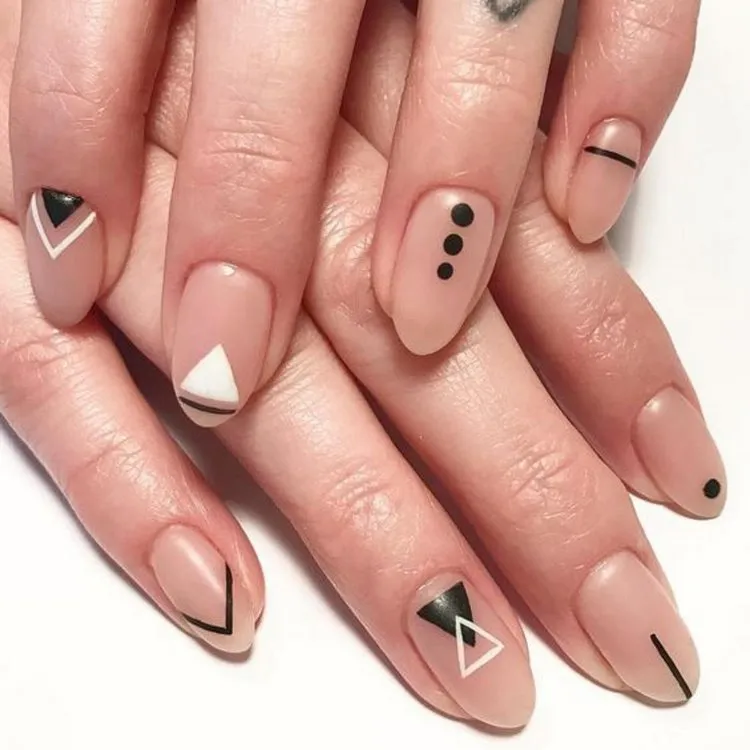 geometric nail design ideas for women over 60 nude minimalist manicure