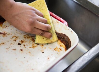 How-to-clean-burnt-casserole-dishes-proven-and-tested-methods