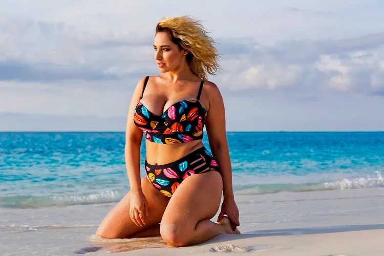 the best swimsuits for curvy women top models for plus size ladies