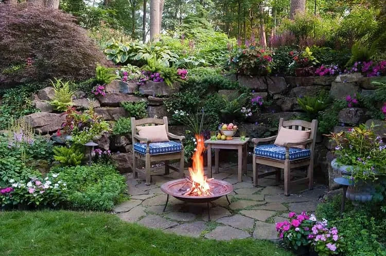 amazing small garden with fire pit