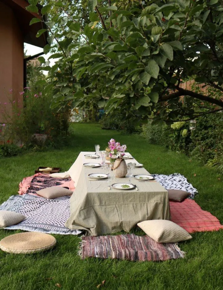 backyard decoration ideas boho bohemian persian rug palette table outdoor living picnic creative abstract