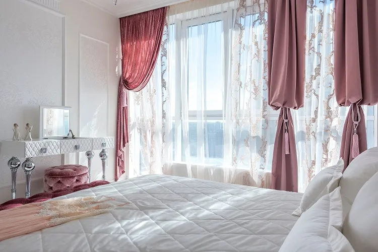 bedroom-curtain- length