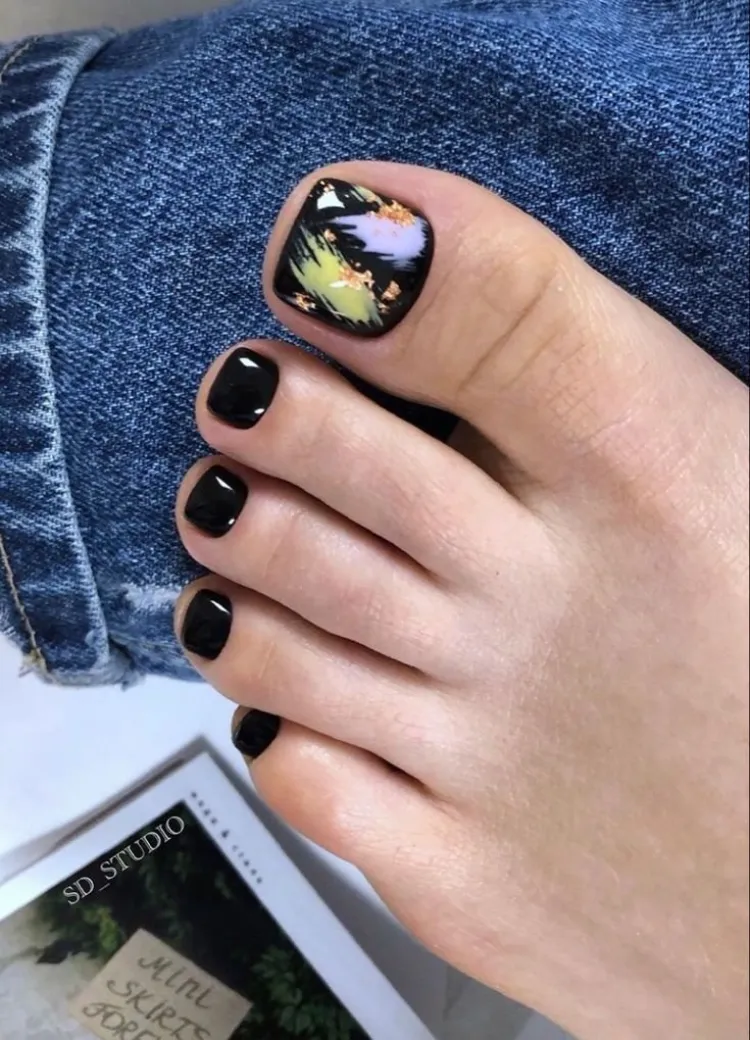 black abstract gold leaf creative spring toenail designs trends
