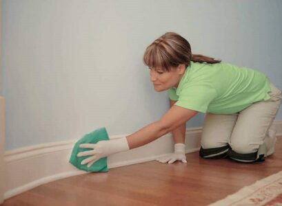 cleaning-baseboard-hacks-5-methods