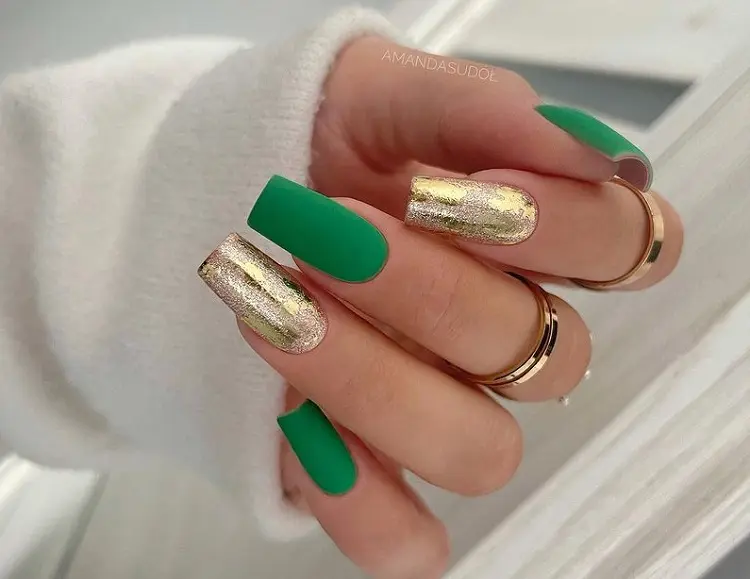 emerald green nail designs with gold st patrick day 2023