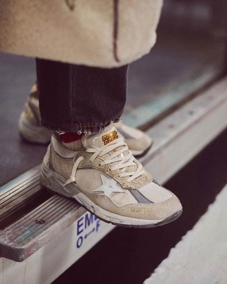 golden goose dad-star chunky shoes 90s style