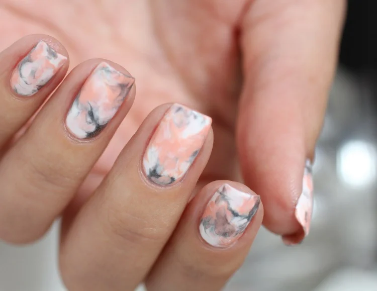 gorgeous marble nails pink gray and white nail polish