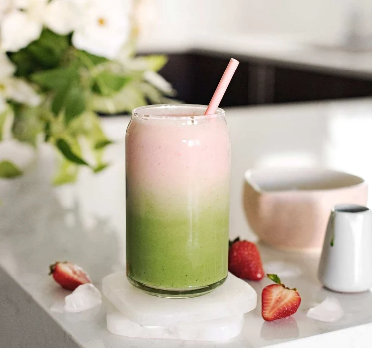 homemade matcha energy drink with berries