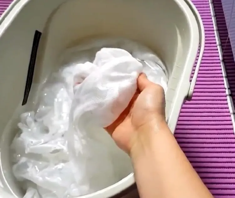 how to remove water stains from fabric washing the clothes with stain remover