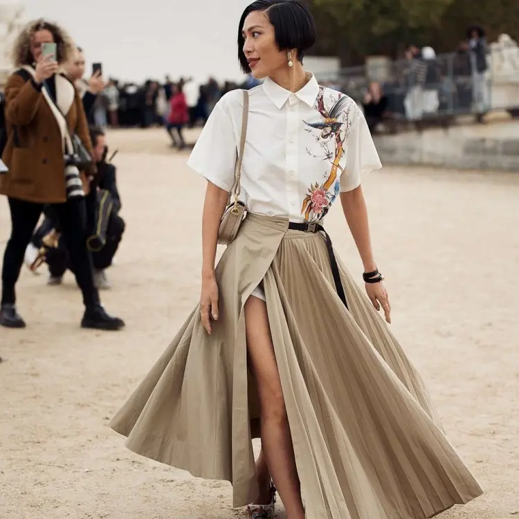 how to wear maxi skirt military style spring fashion trends ideas 2023