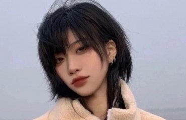 japanese wolf cut 2023 hair trends