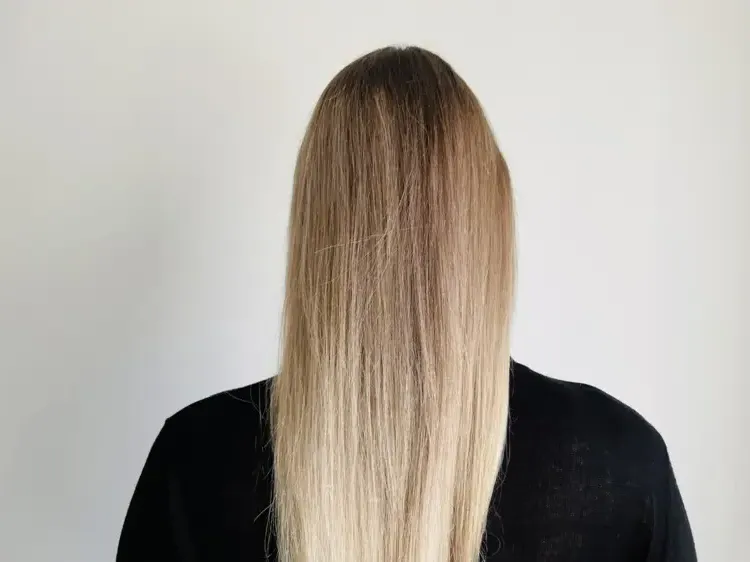 long blonde hair ombre effect