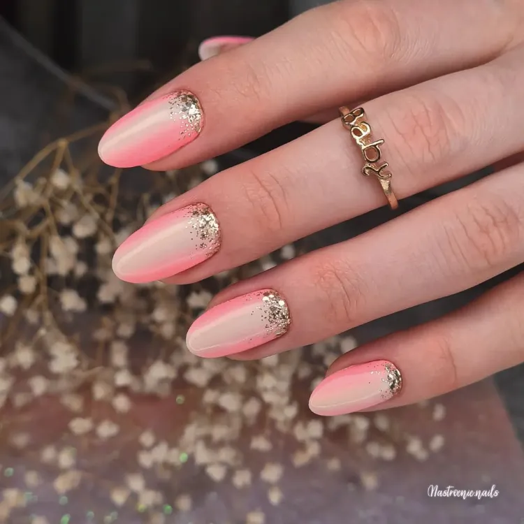 manicure with glitter white and pink ombre nails
