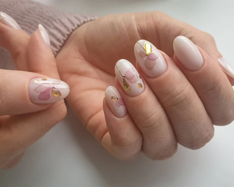 more trends and techniques for manicures in spring 2023