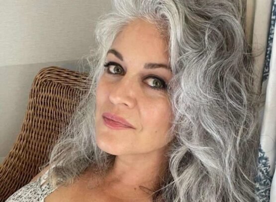 naturally graying curly hair beautiful look