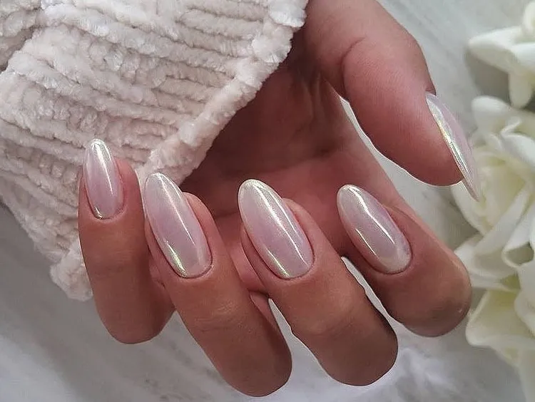 pearly white nails_white fairy nails