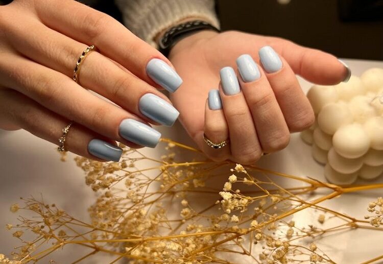 posh nails 2023 manicure spring summer trends ideas simple clean girl aesthetic