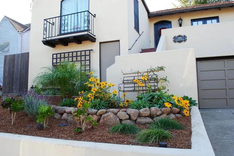 small front yard rock landscaping ideas