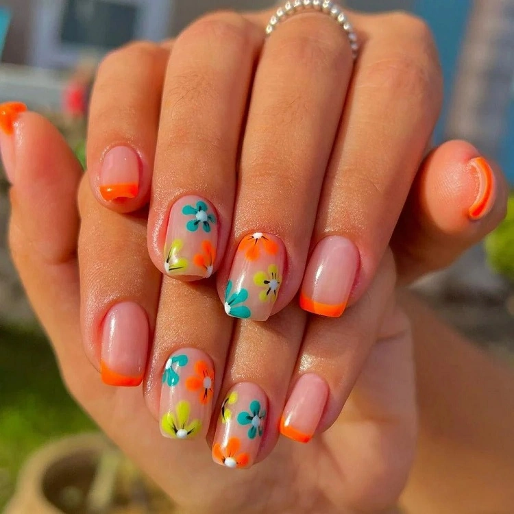 spring manicure trends 2023