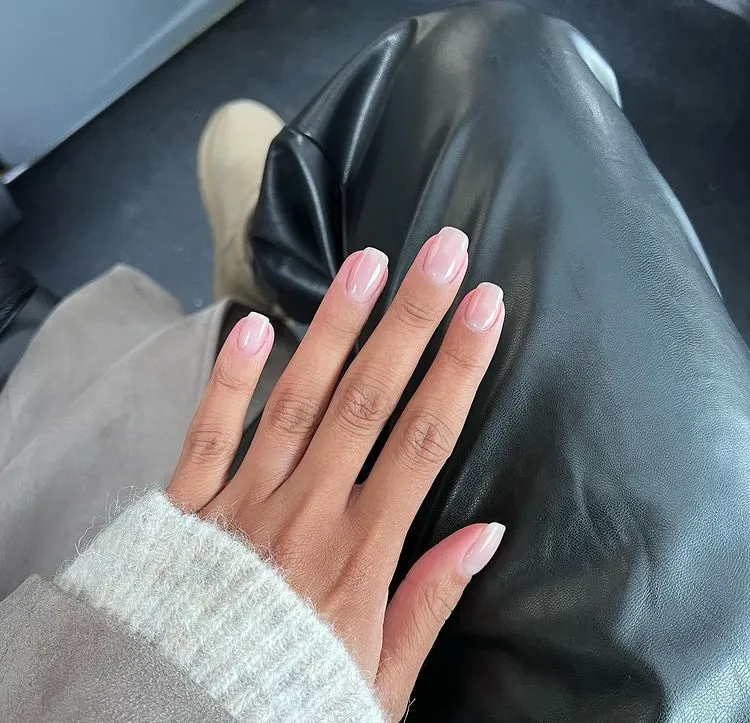 squoval nails clean girl aesthetic manicure trend