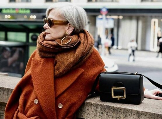 stylish-clothing-for-a-70-year-old-woman-tips-tricks-for-styling