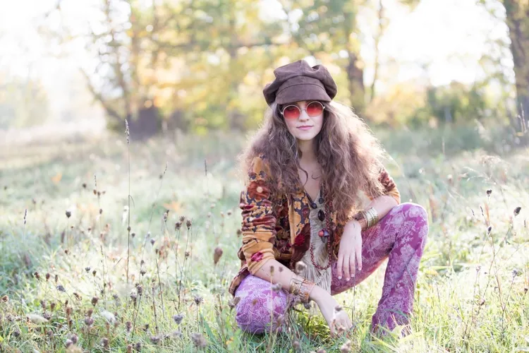 1970s hippie fashion is trending again