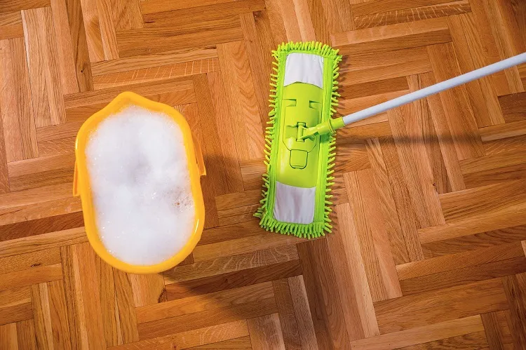 deep cleaning parquet floors with detergent or soap