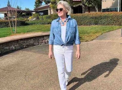 how to wear white jeans over 50 summer outfits to look younger