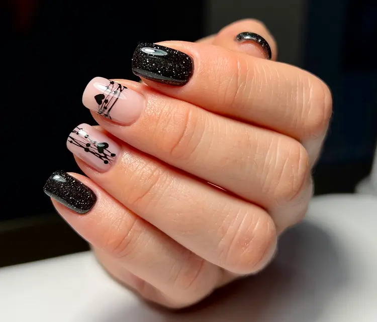 black nails with silver glitter ideas for the spring
