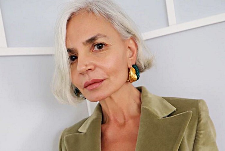 blunt cut bob hairstyle for women over 50 sophisticated short blunt cut