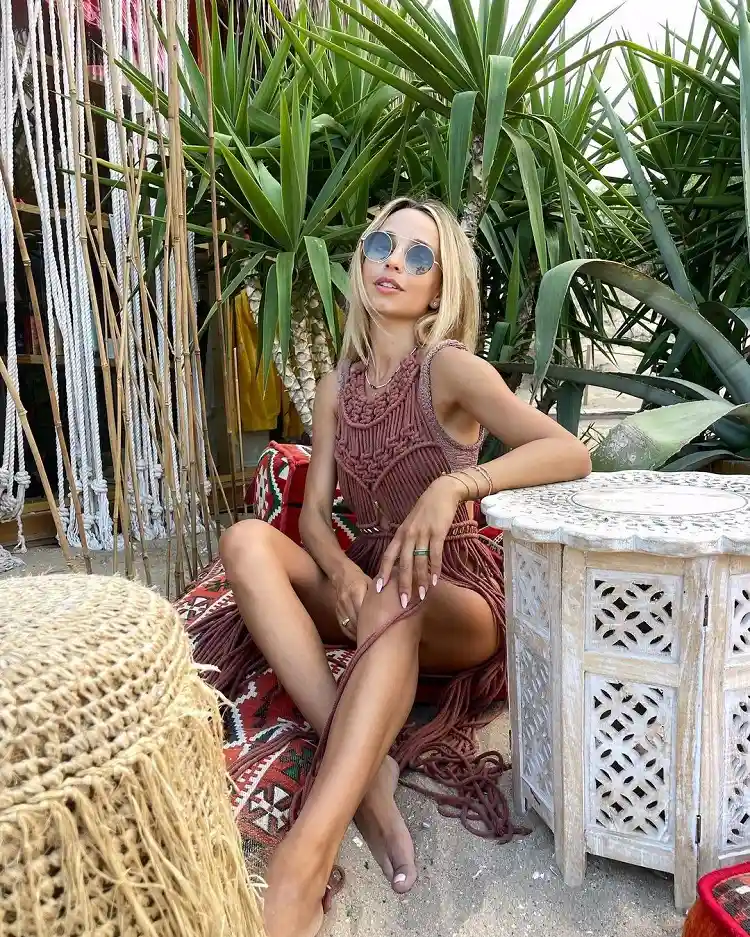 boho style beach cover up with fringe fashion outfits ideas