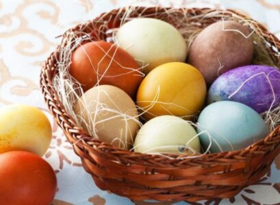 dye easter eggs natural products budget friendly ideas