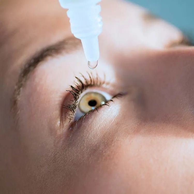 eyedrops castor oil healing properties on eyelids curing cataracts
