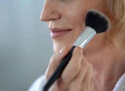 face powder over 50 should you apply this product in your 50s best suggestions for mature skin expert advice how to use face powder properly makeup routine older ladies look your best quality products