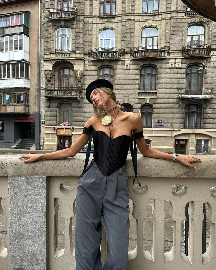 french style vintage black corset gray trousers beret outfit
