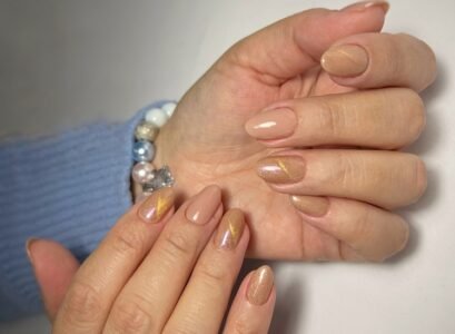 glitter nails for women over 50 nude manicure trends 2023