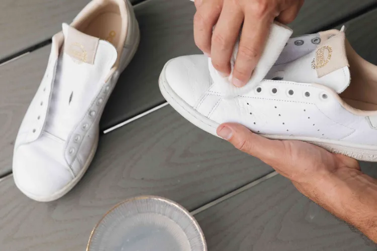 How to clean white shoes: canvas, cloth, leather and more