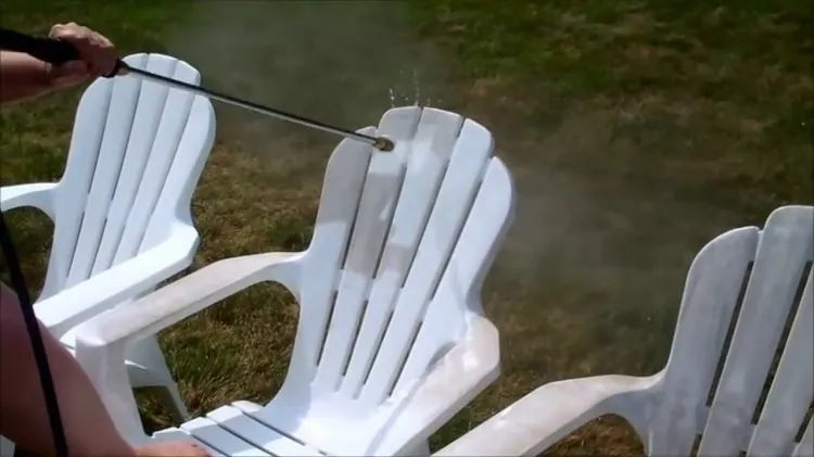 how to clean white plastic garden chairs rinse with garden hose