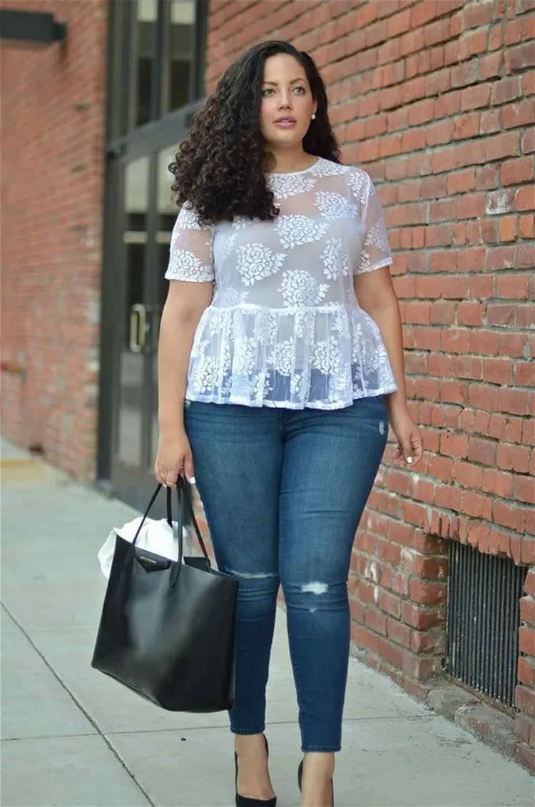 jeans outfits for curvy women