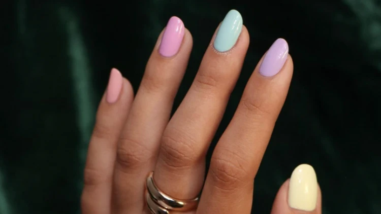 pastel colors nail design trends may 2023
