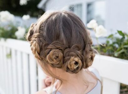 simple idea for hairstyle for girls braided flowers for little girls