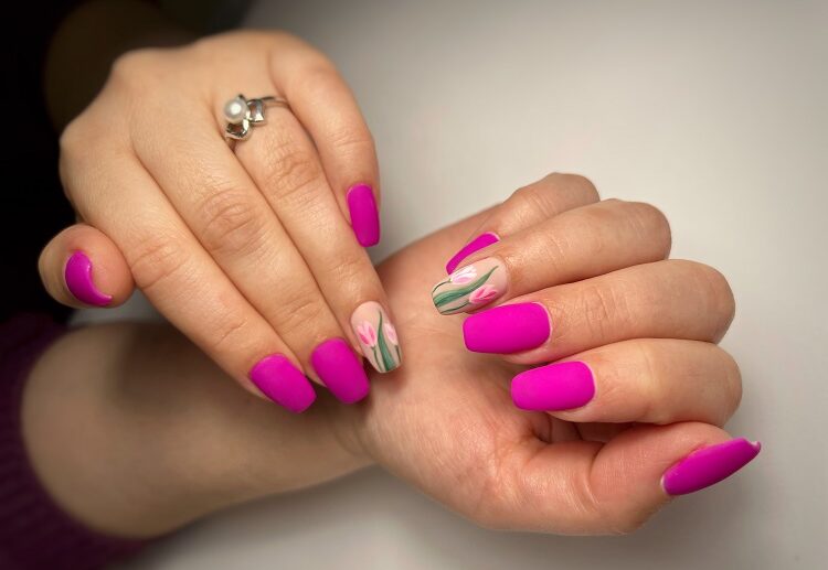 spring nail design in hot pink color with tulips for women over 50 nail trends 2023 march and april