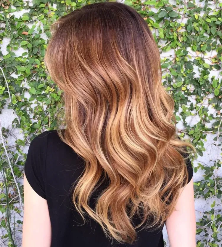 strawberry blonde hair for young women which is the trendies color at the moment how to look classic and stylish hairstyle trends for 2023