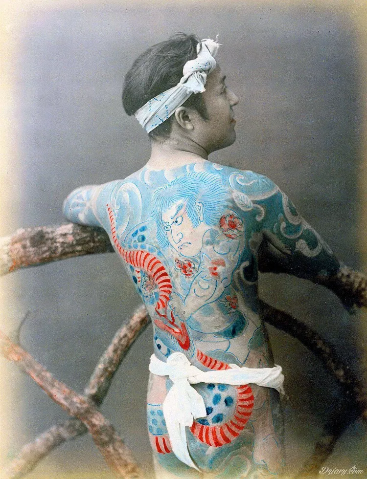 traditional japanese tattoo full bodysuit 5000 bce irezumi horimono wabori