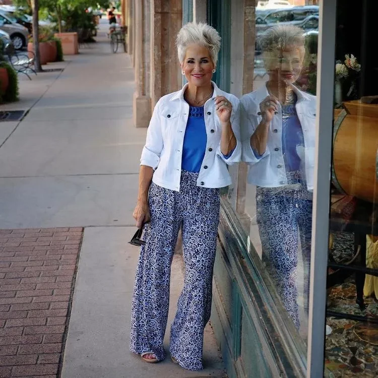 What Are 2023 Summer Fashion Trends for Women Over 60?