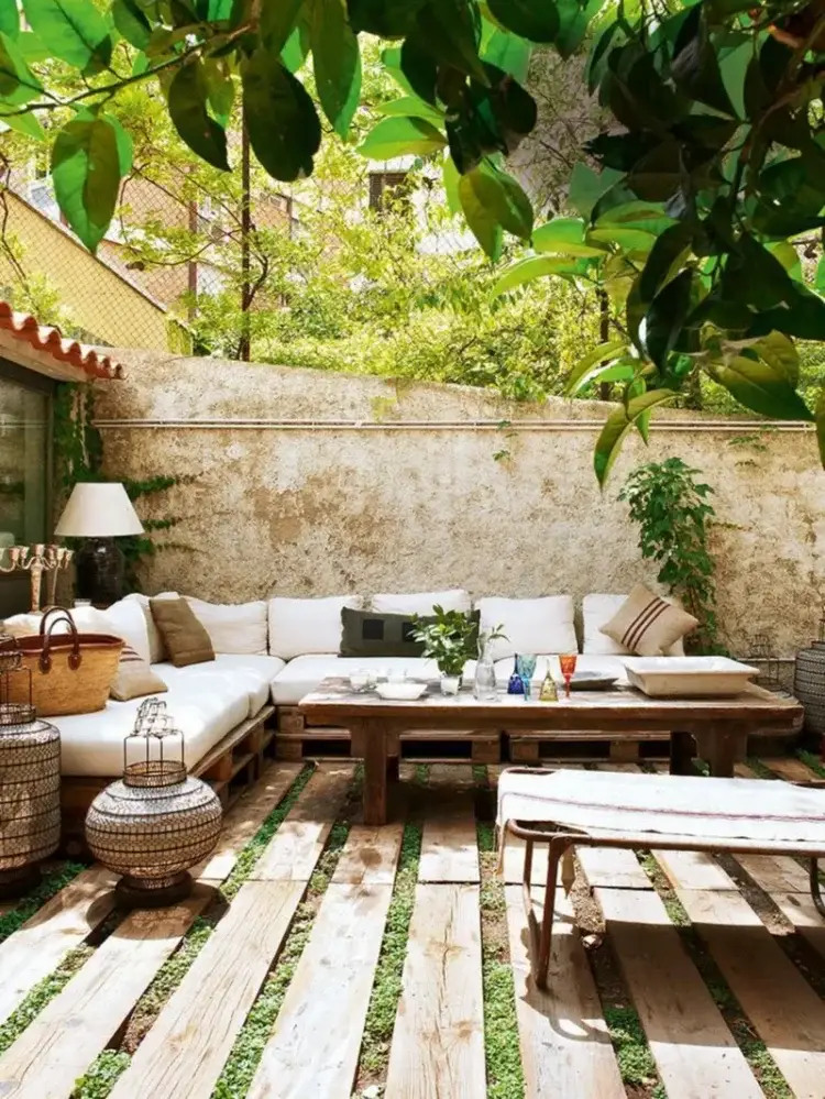 outdoor home decor trends for summer mediterranean style