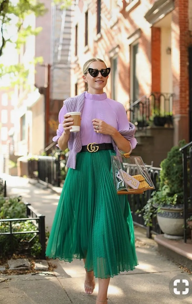 the combination of purple and green is so feminine and brings summer mood