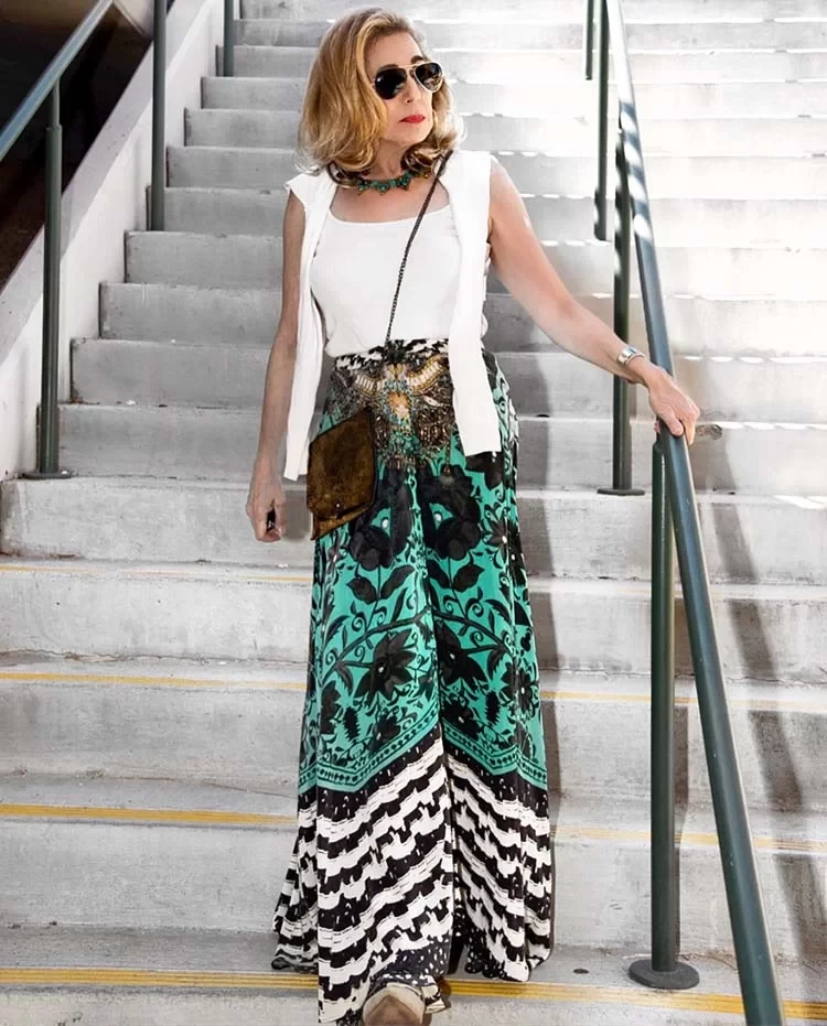 the best resort wear for women over 50 trendy pants