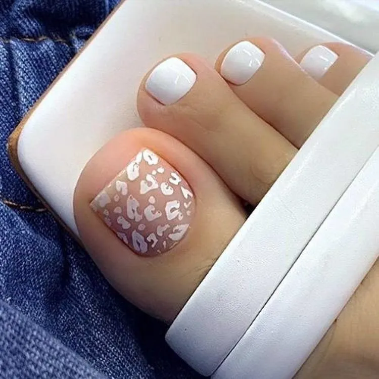 what is the best color nail polish for toes that goes with everything